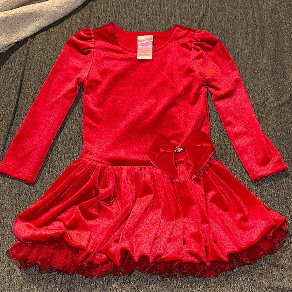 Nannette girl 4T little girl’s velvet Holiday dress.